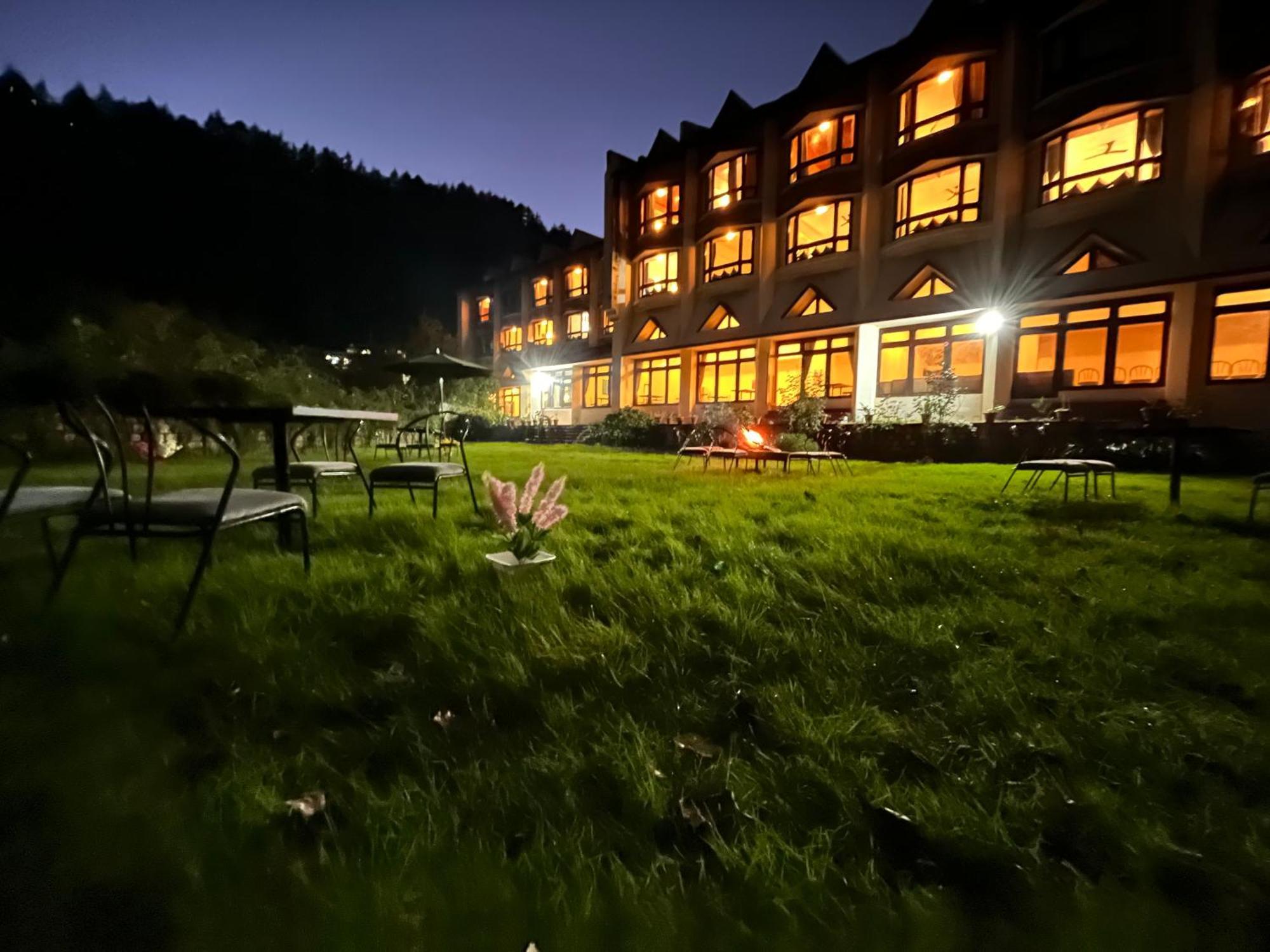 Sagar Heritage Resort, Near Mall Road Manali Екстер'єр фото