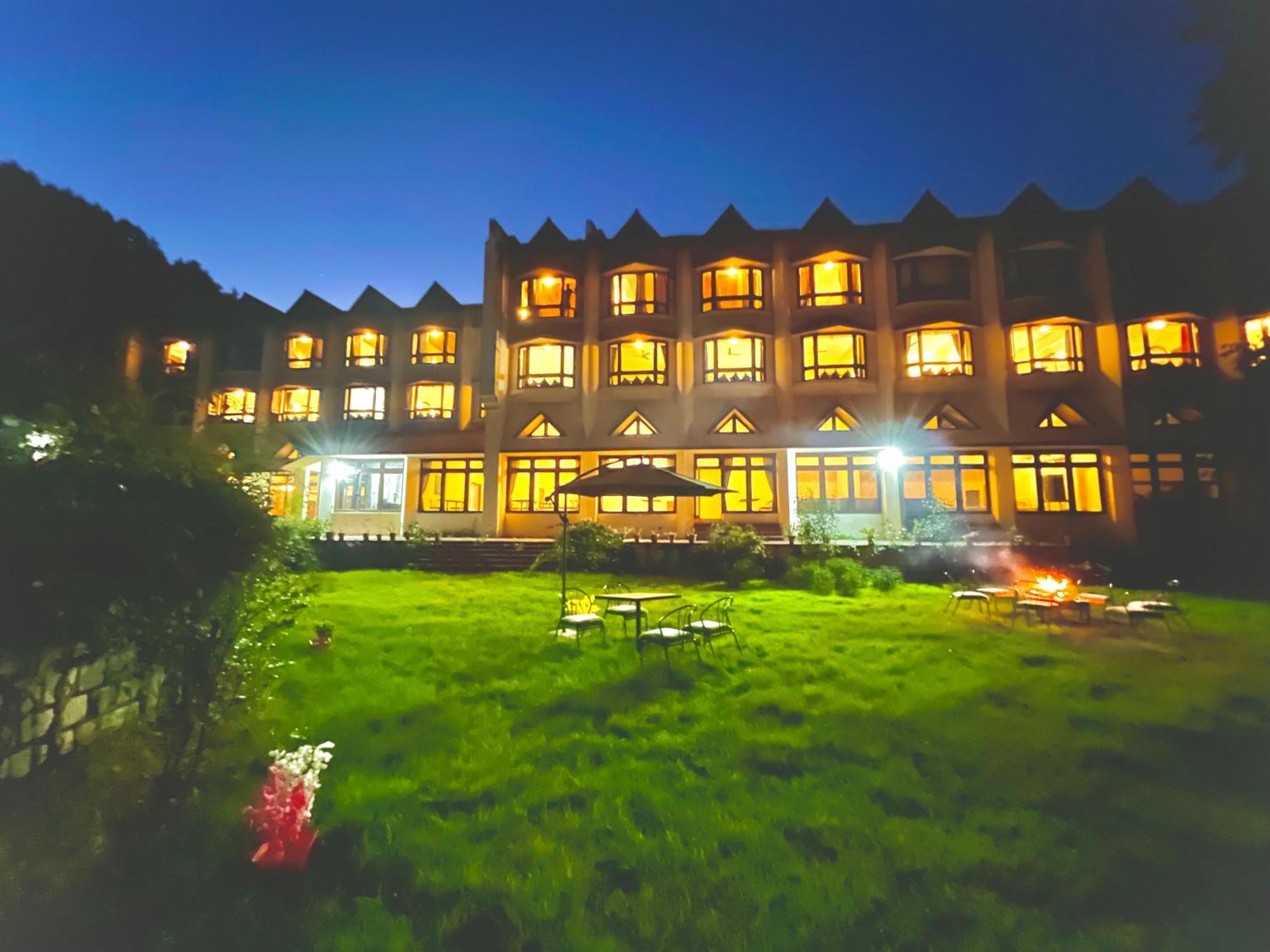 Sagar Heritage Resort, Near Mall Road Manali Екстер'єр фото